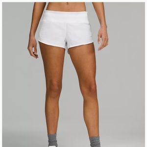 Speed Up Low-Rise Lined Short 2.5" size 6 white